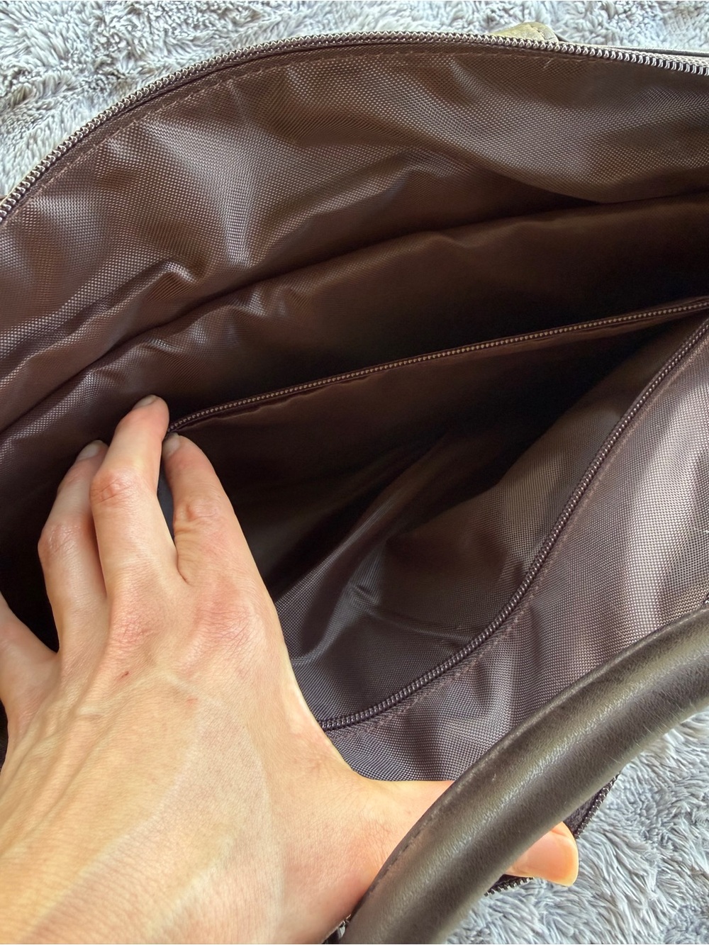 Levenger Laptop Messenger Bag Briefcase Brown Pebbled Leather Crossbody Shoulder - Picture 7 of 16